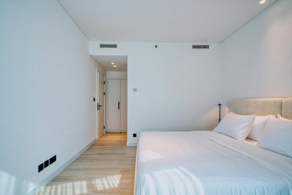 Comment organiser un camping pour une expédition d'escalade en région alpine?